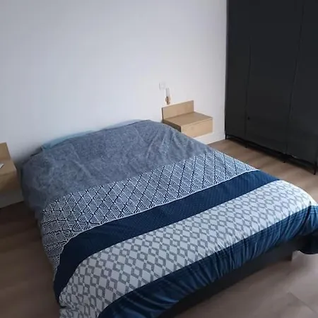 Confort Au Pied Du Tram Apartamento